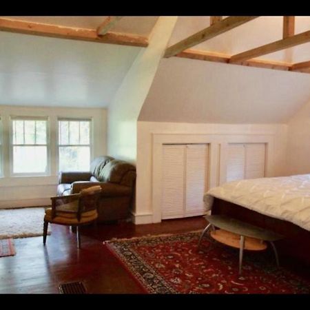 Country House On 1 Acre 4 Beds Great For Events Or A Quiet Weekend! Independence Eksteriør bilde